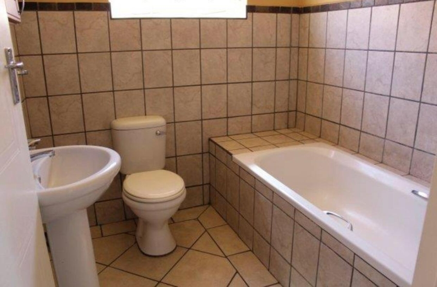 2 Bedroom Property for Sale in Miederpark North West